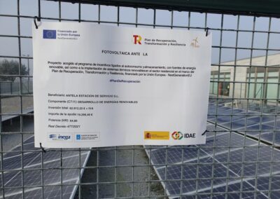 Paneles solares en ESAntela